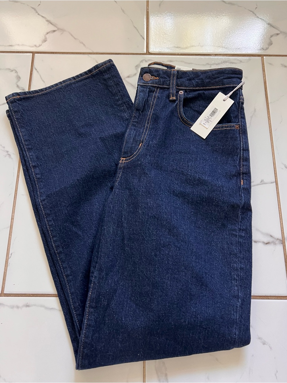 Aritzia Denim Forum Remy Curve-Fit High-Rise Wide-Leg Jean Dark Blue Size 29 NWT